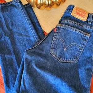 Ladies size 4 Levi Jeans